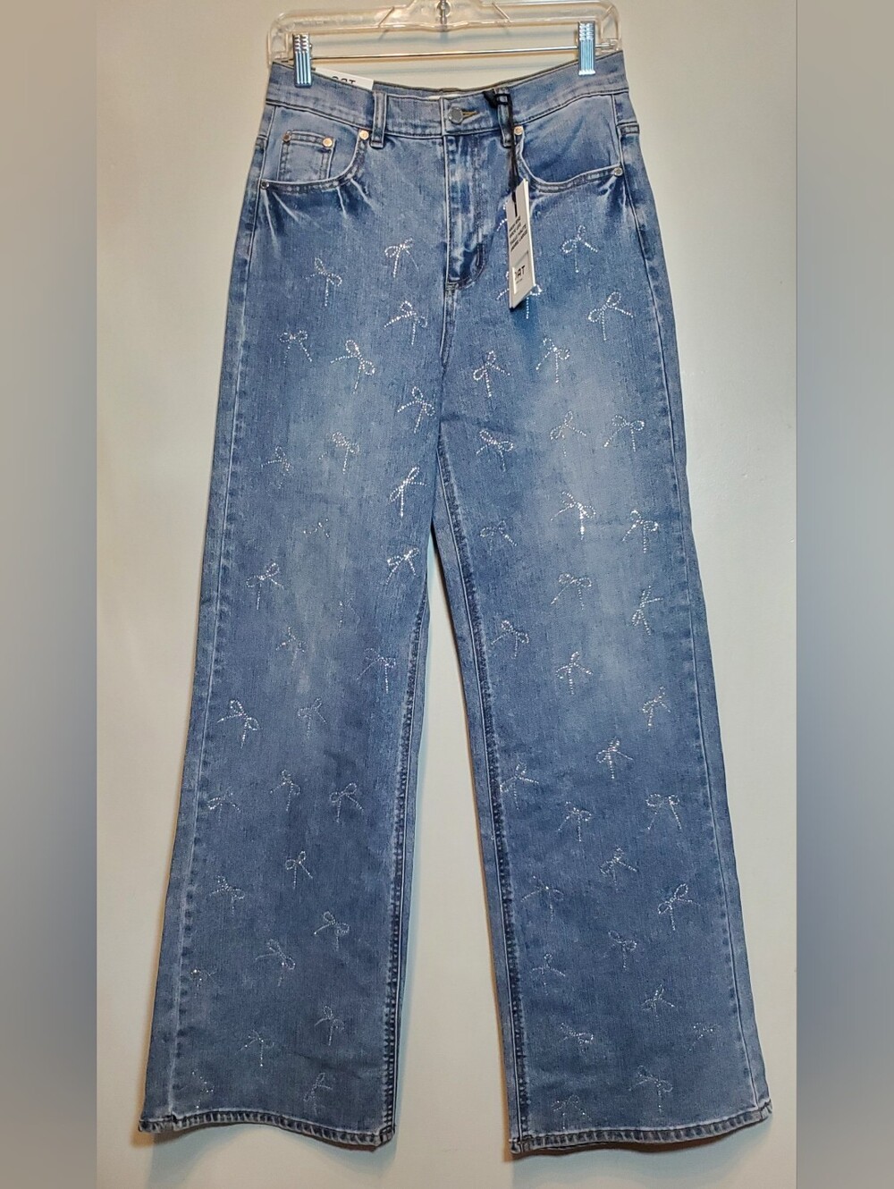 424. NWT - Oat New York Rhinestone Bow High Rise Wide Leg Jeans